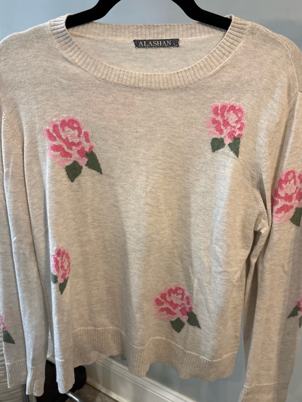 Alashan Cream Crewneck Sweater with Pink Floral Accents cashmere blend size L